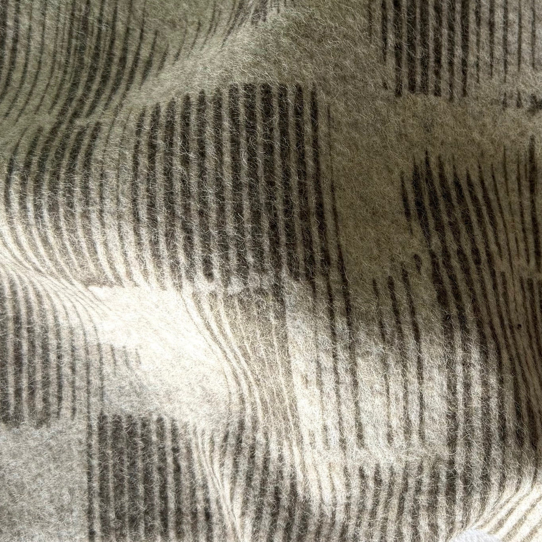 Irregular Stripes Cushy Double-Faced Polyester Blend Sweater Knit (Made in Italy)