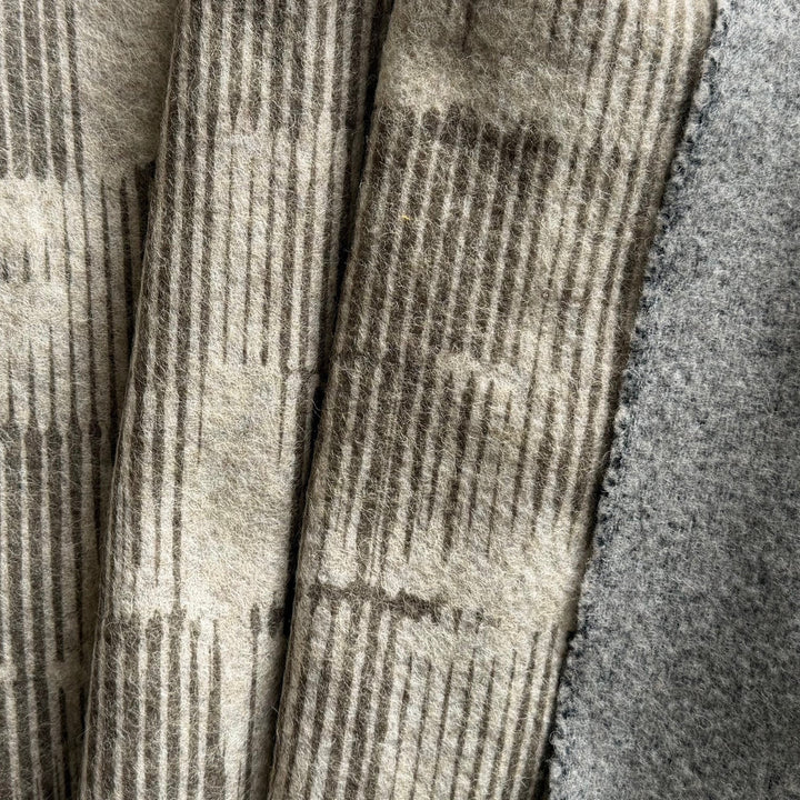 Irregular Stripes Cushy Double-Faced Polyester Blend Sweater Knit (Made in Italy)