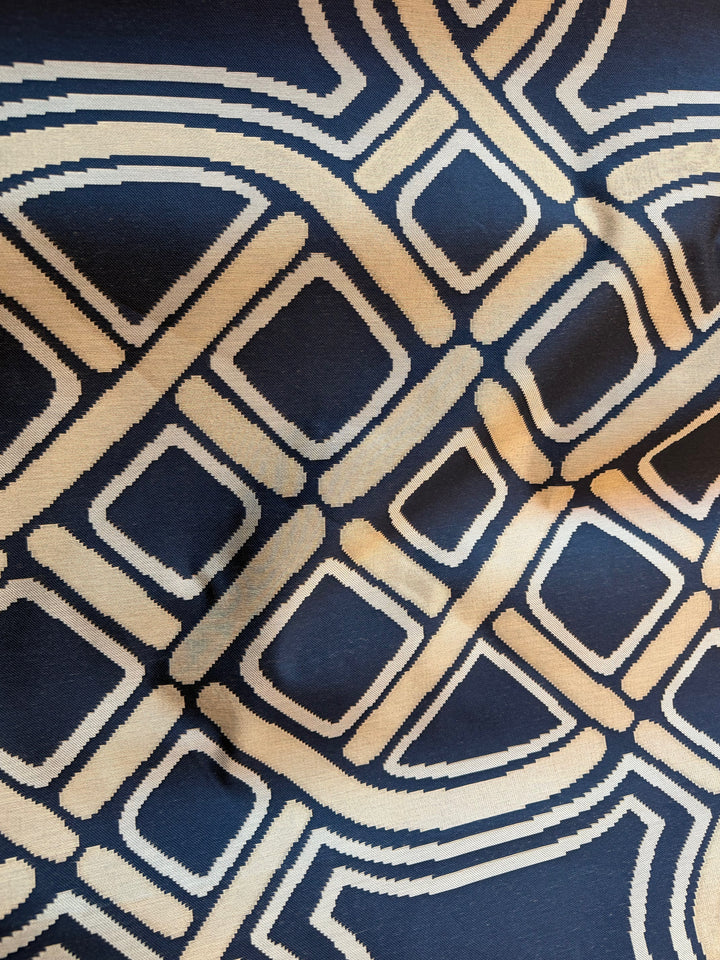 Geometric Wedgewood Blue and Vanilla Silk Blend Jacquard Brocade (Made in Italy)