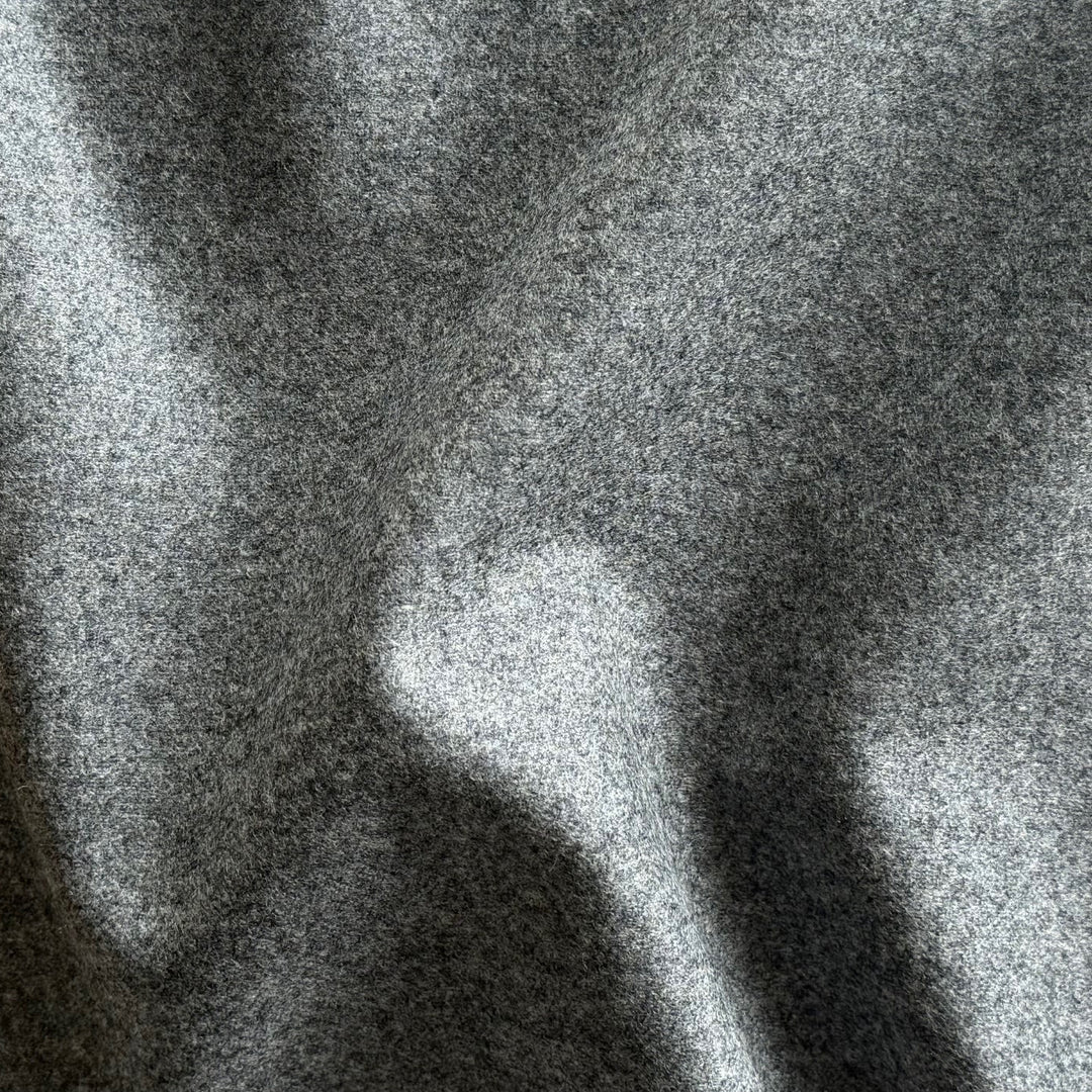 Mid-Weight Bankers Grey Wool Flannel (Made in Italy)