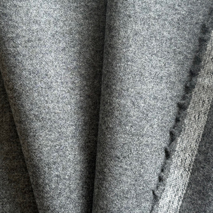 Mid-Weight Bankers Grey Wool Flannel (Made in Italy)