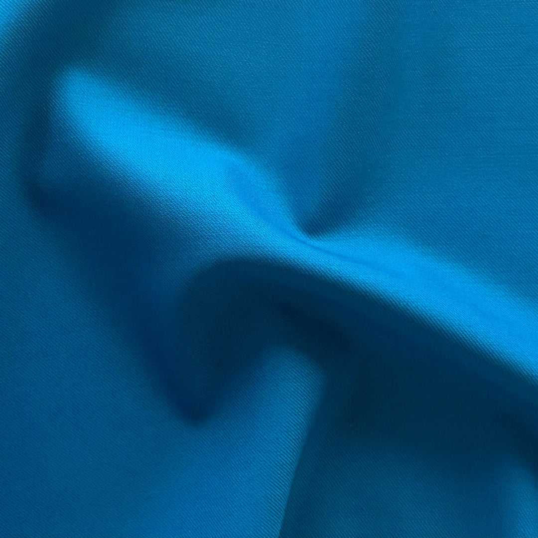 Mid-Weight Startling Cyan Blue Stretch Wool Twill Gabardine (Made in Italy)