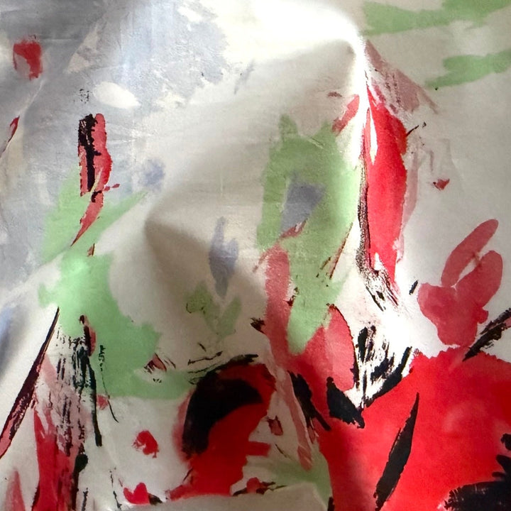 Stunning Floral Splash Crisp Cotton Poplin (Made in Italy)