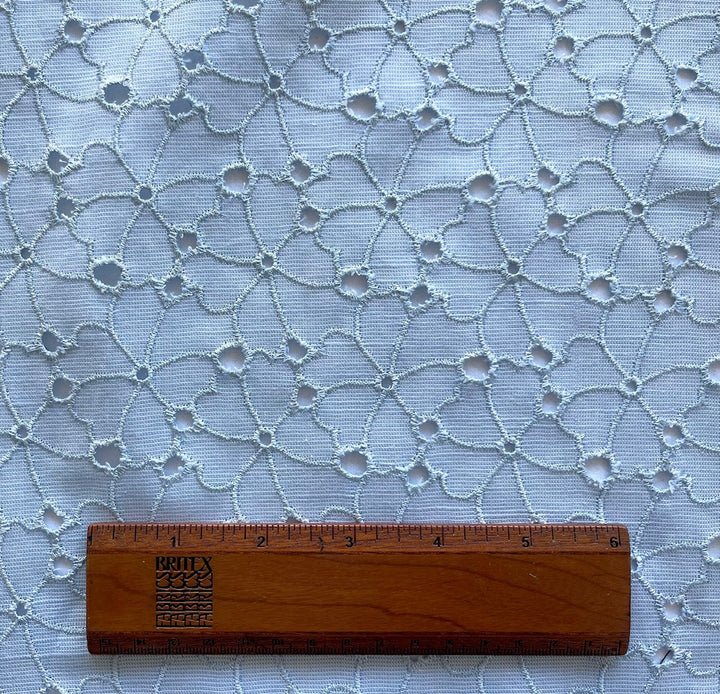 Delicate Powder Blue Scalloped Embroidered Cotton Eyelet (Made in Italy)