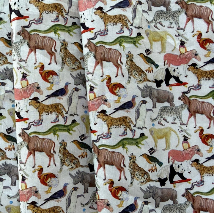 Quey 2 Liberty of London Tana Cotton Lawn (Made in Italy)
