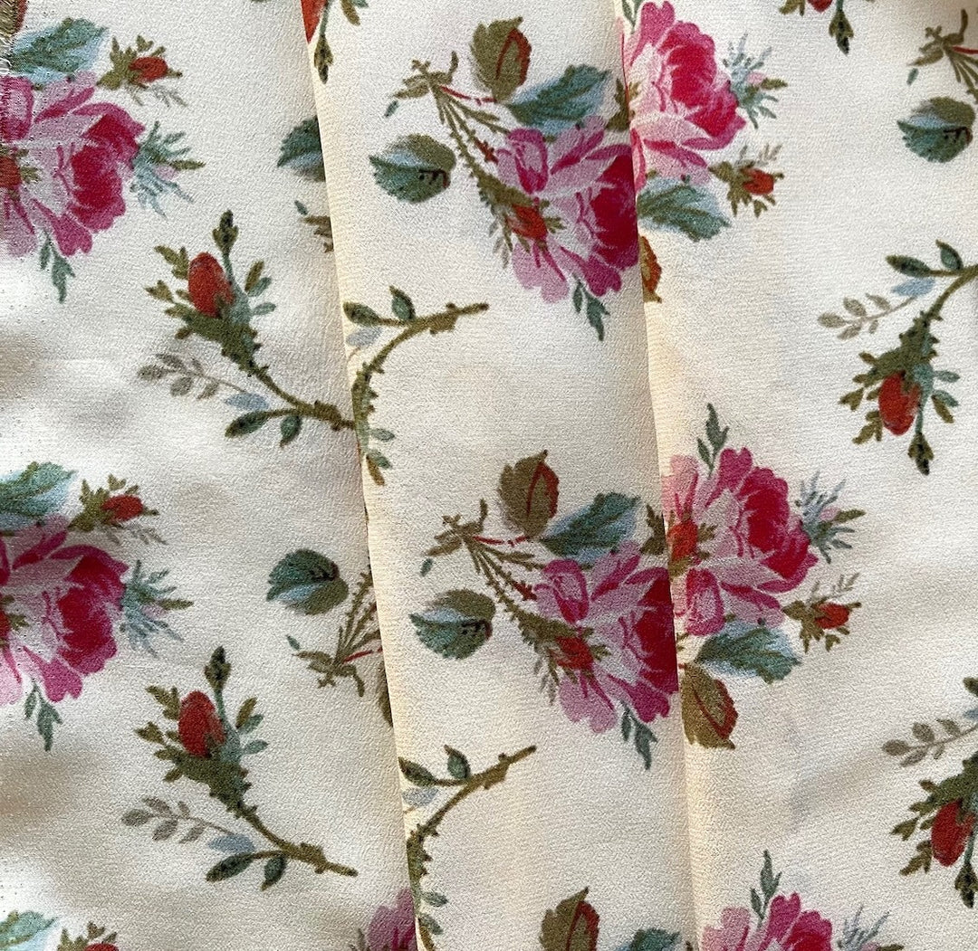 Gucci Raspberry Roses on Buttercream Silk Crepe de Chine (Made in Italy)