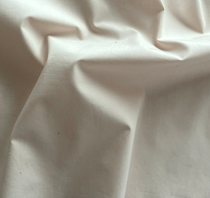 Creamed Ivory Cotton Poplin Shirting (Made in Italy)