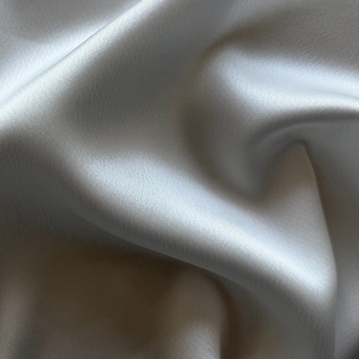 Luxurious Sparkling White Triacetate Blend Satin (Made in Italy)