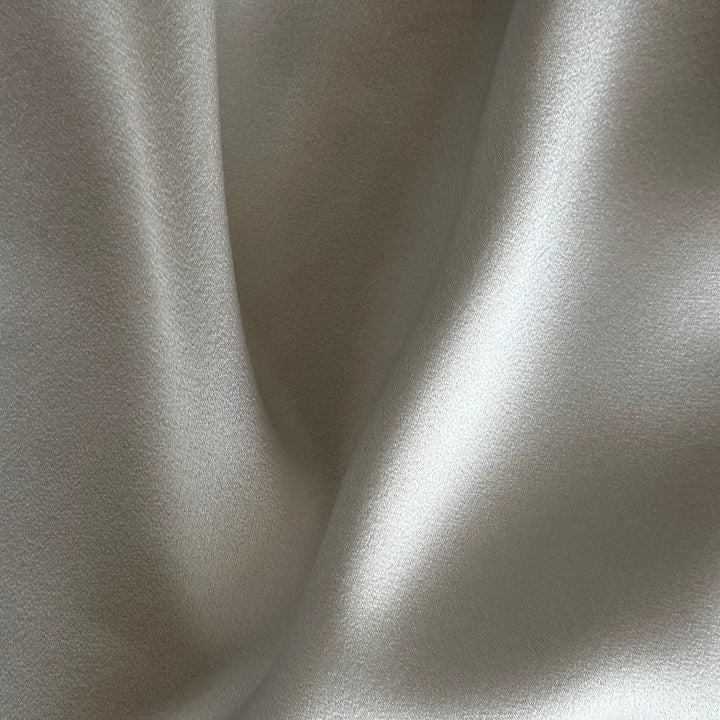 Gleaming Off-White Triacetate Blend Crepe Back Satin (Made in Italy)