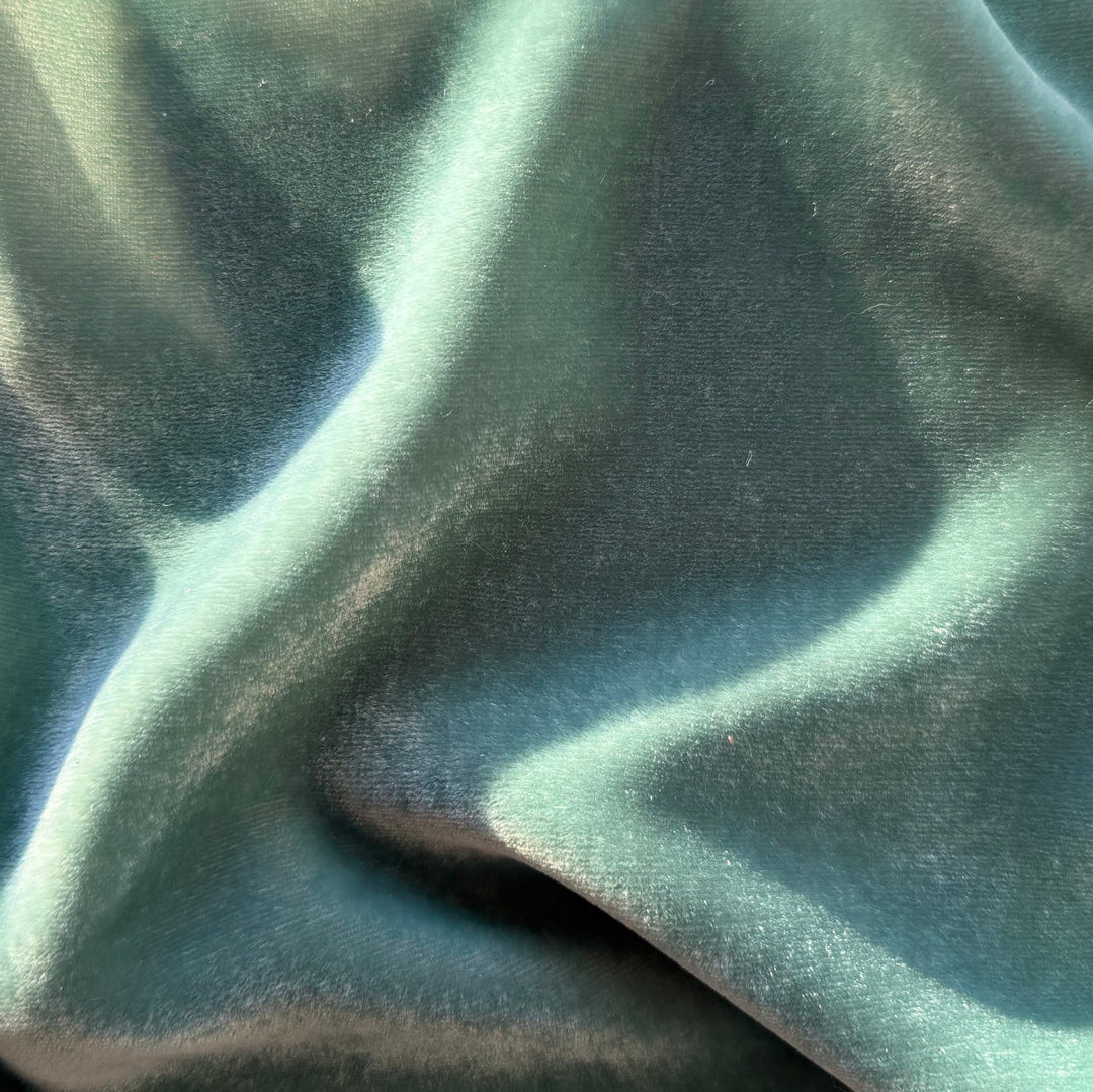 Airy Aquamarine Daydream Silk Blend Velvet (Made in Italy)