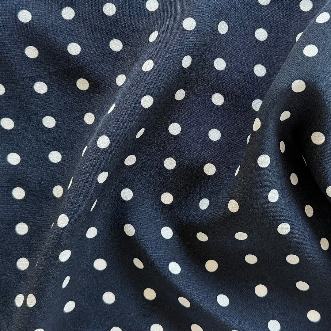 Sophisticated Dots Silk Crepe de Chine (Made in Italy)