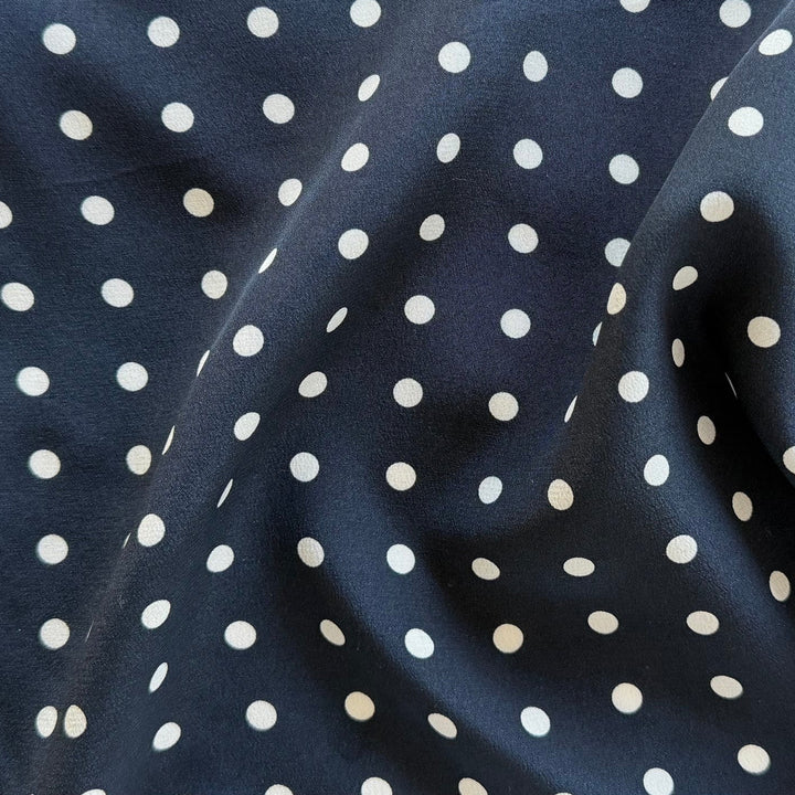 Sophisticated Dots Silk Crepe de Chine (Made in Italy)