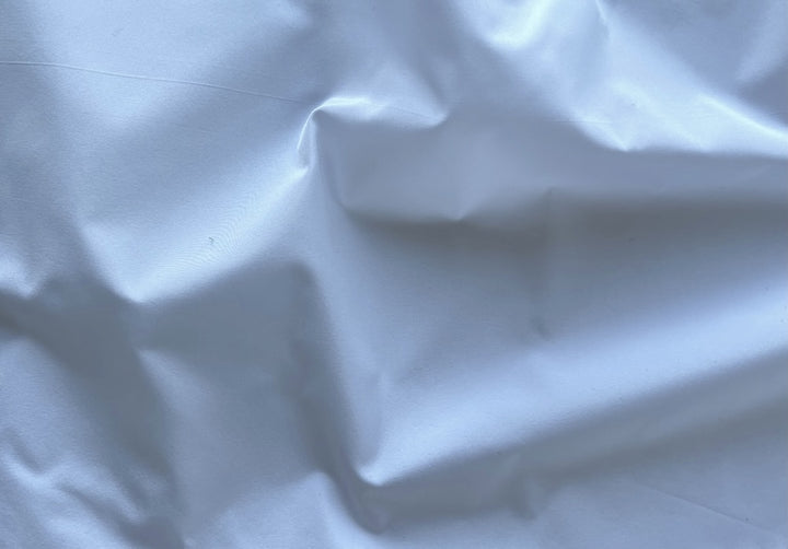 Light-weight Cool Ice White Polyester Taffeta (Made in Italy)