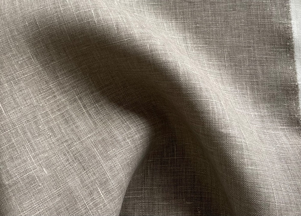 Semi-Sheer Slubby Dip-Dyed Khaki Linen (Made in Italy)