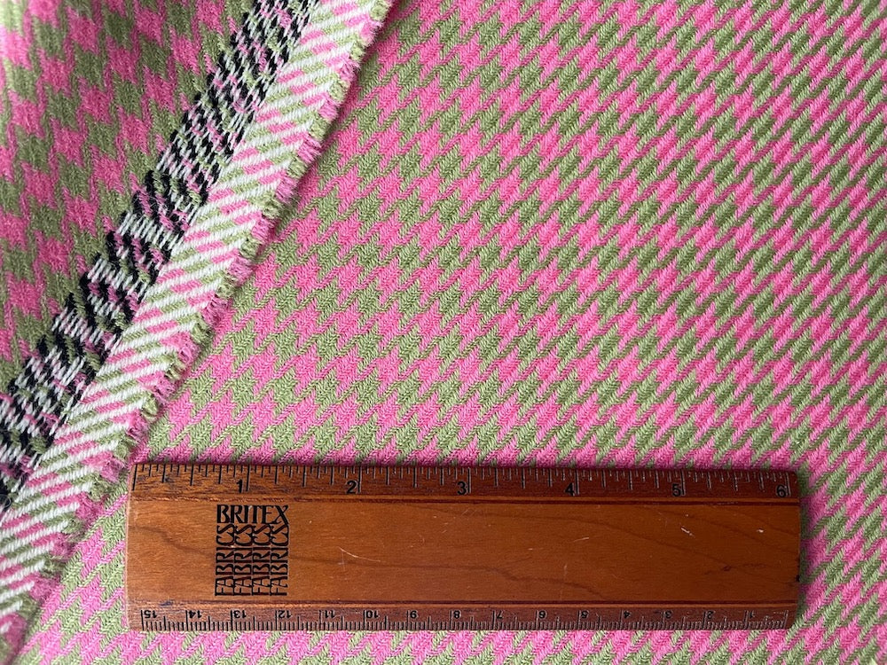 Peppermint Pink & Mossy Sage Hounds-Tooth Virgin Wool Twill (Made in Italy)