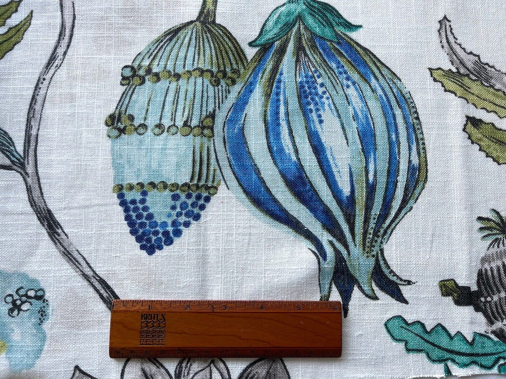 Quirky Kelp, Seagrass, Sargassum & Teacups Linen & Viscose Blend (Made in England)