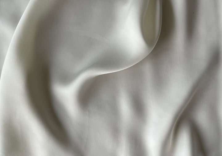 Shimmering Candlelight Ivory Rayon Satin Charmeuse (Made in Italy)