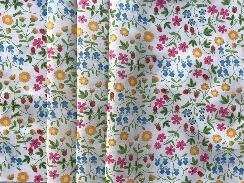 Liberty of London Little Mirabelle White Cotton Lawn (Made in Italy)