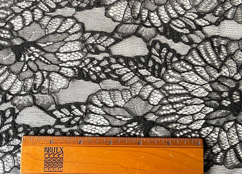 Lace fabric, Double Scalloped Jet Black Floral Chantilly Lace Fabric (Made  in USA) – Britex Fabrics