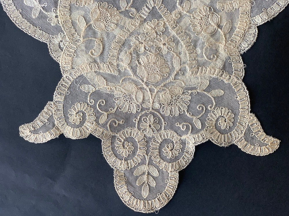 lace_collar_9-3.jpg?v=