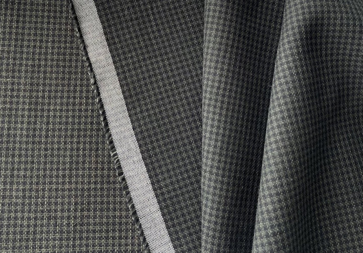 High-End Mid-Weight Shot Pine Green & Black Micro-Check Linen (Made in Italy)