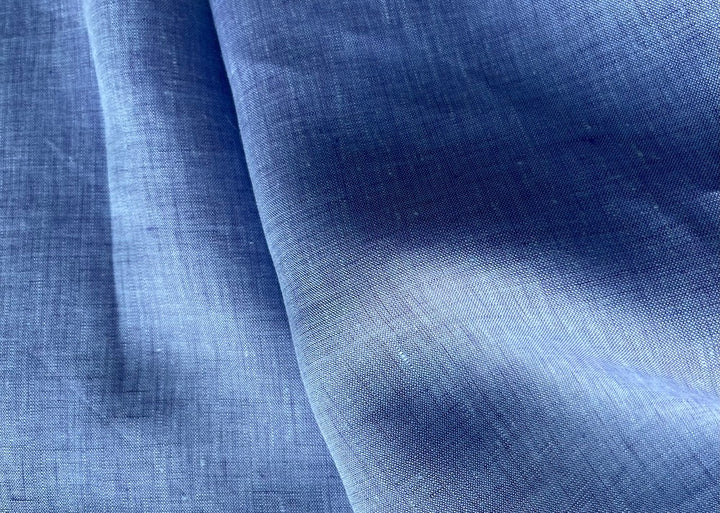 Light to Mid-Weight Winkle Viola & White Cross-Weave Linen (Made in Poland)