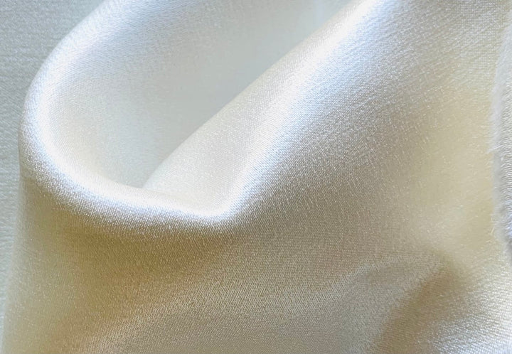 Marshmallow Double-Faced Hammered Satin Viscose (Made in Italy)