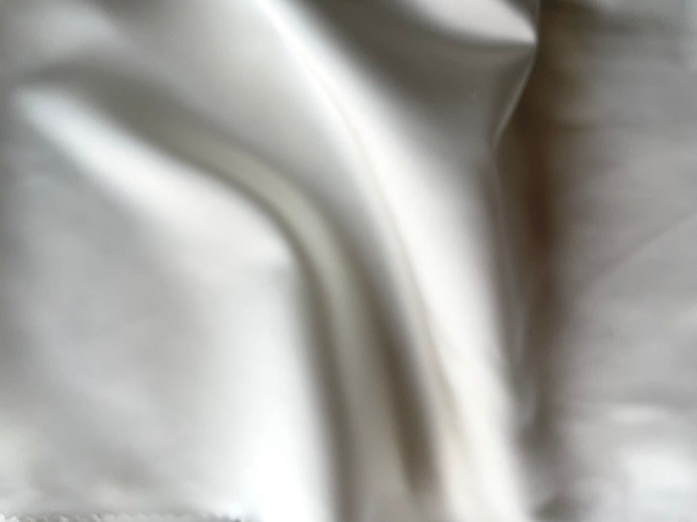 Lustrous Palest Ivory Silk Blend Duchess Satin (Made in Japan)